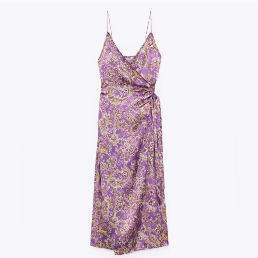 Satin Effect Print Dress Size S - Picture 7 of 9